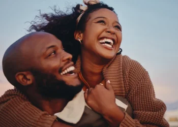 Pse kemi nevojë të biem në dashuri, disa “të mira”