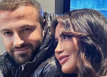 Kreshniku publikon imazhin e ëmbël me Dafinën!