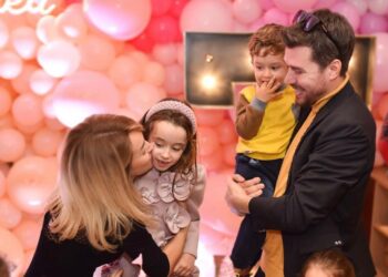 Albani me fjalë të ëmbla uron Amelinë dhe Shqipërinë për ditëlindje