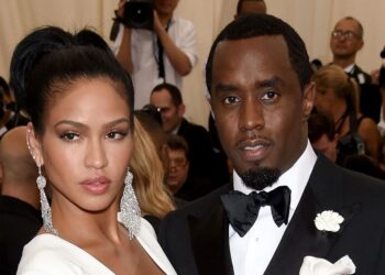 Tronditëse! Diddy akuzohet nga ish-partnerja për përdhunim dhe dhunë fizike