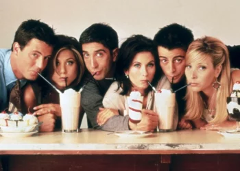 Dy humbje në një vit! Aniston ‘e shkatërruar’ nga vdekja e Matthew