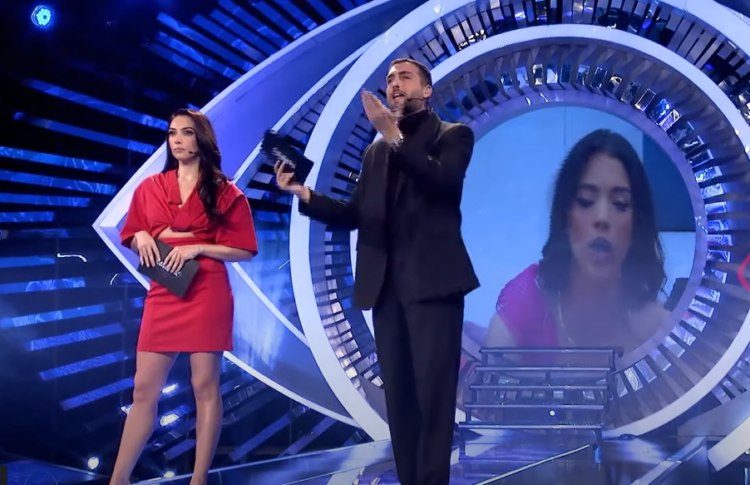 ‘Mos më bëj mua moralisten’, pse debatoi Alaudini me Shqipen?