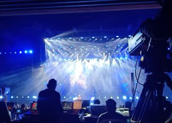 Tjetër tragjedi! Fansja ndërron jetë në koncertin e këngëtarit të njohur