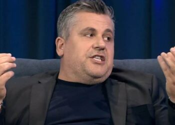 ‘U shqye skela e madhe…’/ Zenelaj tregon momentin e frikshëm në skenë