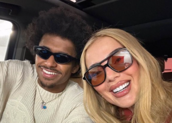 Karim shënon gol dhe ja dedikon Loredanës, gjesti i veçantë në fushë