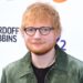 Ed Sheeran shet veshjet e tij për bamirësi, mes tyre edhe të brendshmet
