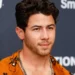 Rrëfimi i Nick Jonas: Familja ime më shpëtoi jetën