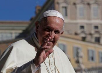 Vatikani hap dyert për homoseksualët dhe transgjinorët