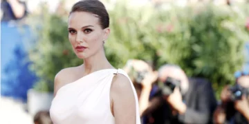 Nga përvoja e saj, Portman thotë se fëmijët s’duhet të punojnë në Hollywood