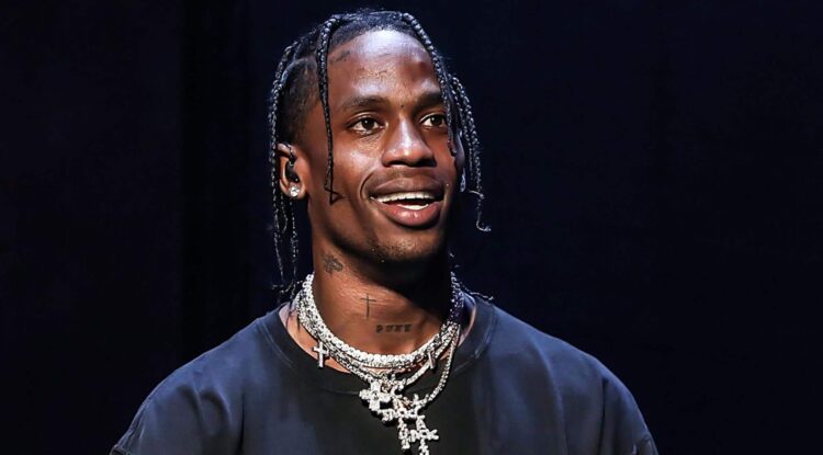 “Më mirë vonë se kurrë”, Travis Scott, student në Universitetin e Harvardit
