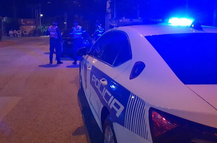 E bullizuan, 14-vjeçari në Shkodër plagos me thikë dy moshatarë