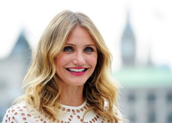 Cameron Diaz thotë se çiftet e martuara duhet të flenë në dhoma të ndara