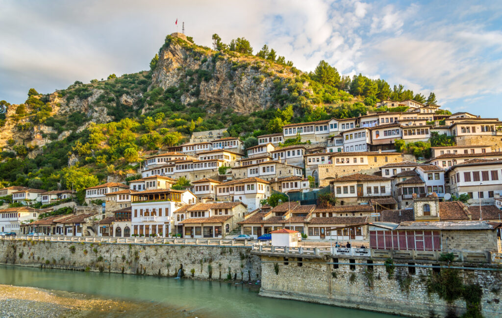 Revista polake: Shqipëria vendi i aventurave të paharrueshme