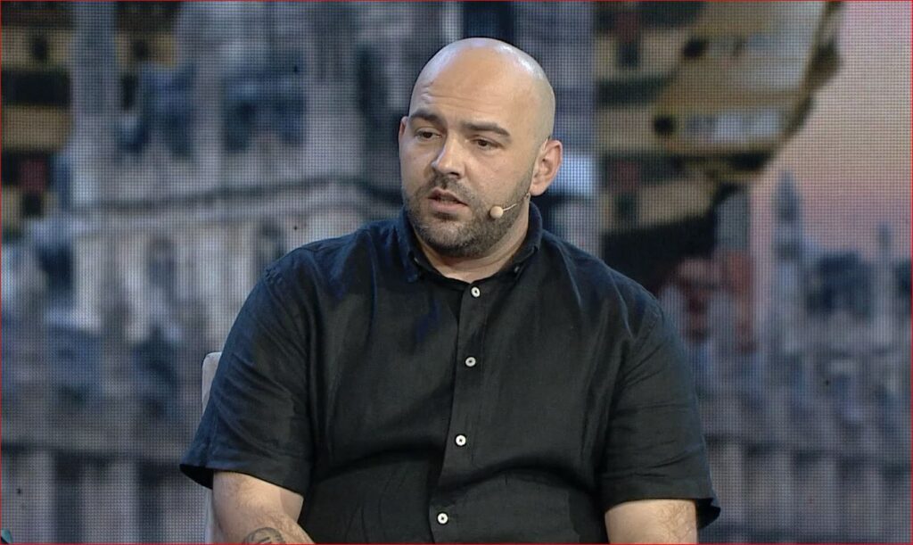 Big Basta kritika për artistët që promovojnë lakuriqësi dhe jetën e luksit