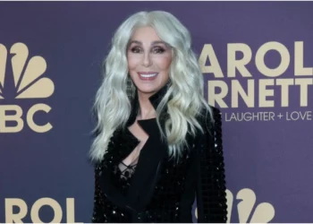 Cher zbulon të vetmen gjë që çdo grua duhet të bëjë të paktën një herë