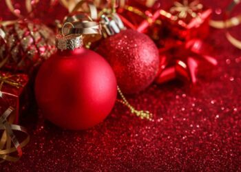 Pse e kuqja është ngjyra mbizotëruese e Krishtlindjeve?