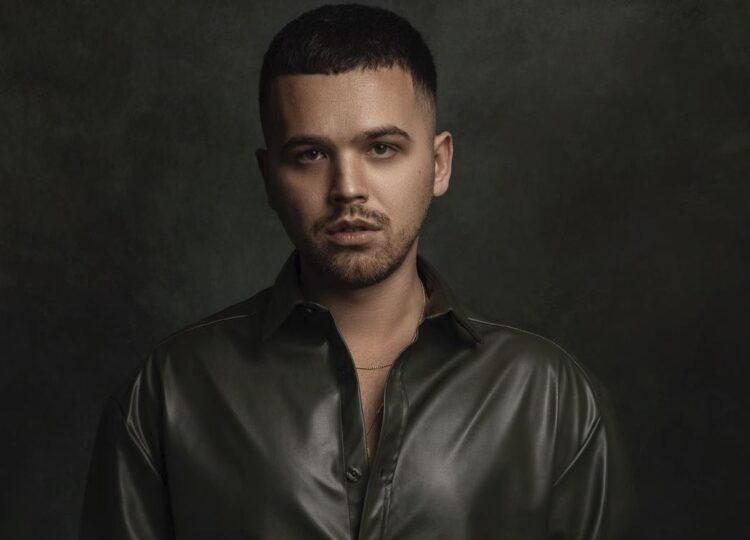 Këtu gjeni të gjithë titujt e këngëve të albumit të ri të Yll Limanit!