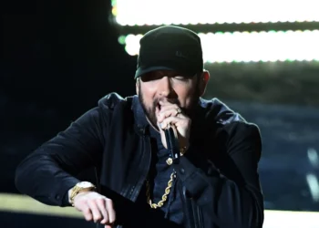 Fansat në ‘shok’, sipas ‘Google’, Eminem ka ndërruar jetë