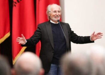 ‘Sokrati’ shqiptar!Rolet e veprat e Mirush Kabashit që s’do të vdesin kurrë