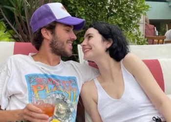 Me një shkrim të gjatë, vajza e Paul Walker njofton divorcin