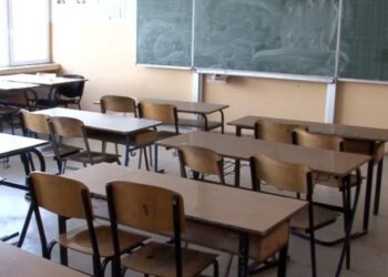 Del PISA 2022: Nxënësit shqiptarë shënojnë rënien më të madhe në botë