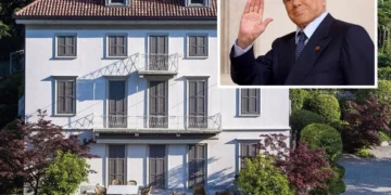 As një vit nga vdekja e babait, fëmijët e Berlusconit shesin vilën luksoze