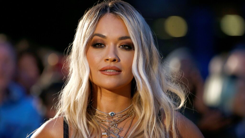 Rita Ora do të prezantojë eventin e rëndësishëm të Vitit të Ri!