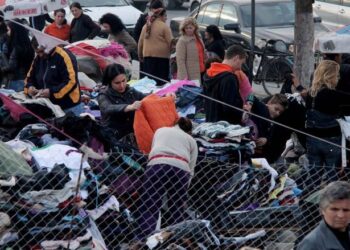 Qeveria do të mbyllë tregun e rrobave të përdorura