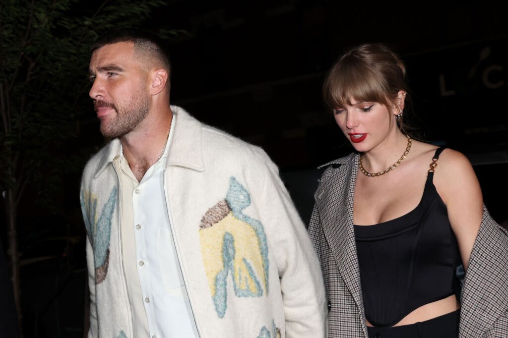 Zbulohet plani i mrekullueshëm i Travis për ditëlindjen e Taylor!