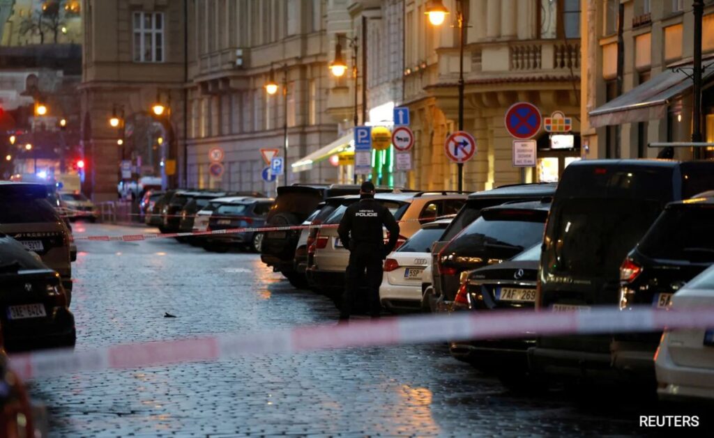 “Dua të lë shumë dhimbje”, zbulohet ditari i vrasësit 24-vjeçar në Pragë