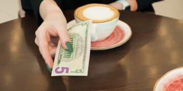 3 vendet ku lënia e bakshisheve konsiderohet fyerje