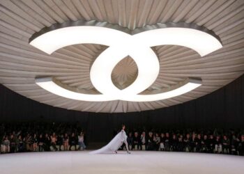 Rikthehen minifundet, Chanel prezanton koleksionin pranverë/verë 2024