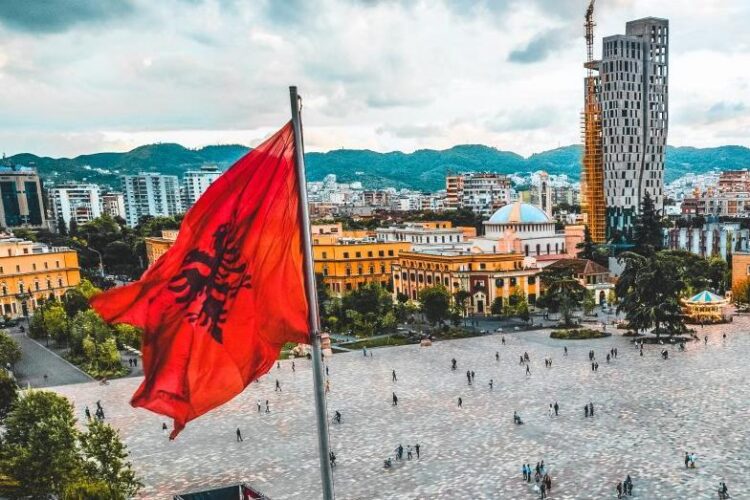 Eurostat: Kënaqësia e shqiptarëve nga jeta ndër më të ulëtat në Europë