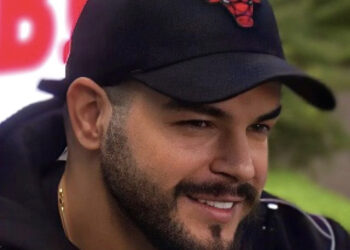 Upss! Do të penalizohet? Fationi u jep banorëve info nga jashtë