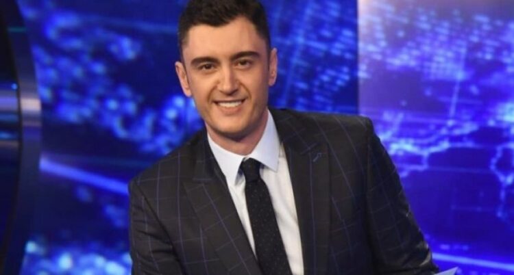 I ftuar në ‘Fan Club’ Drini: Aty brenda janë duke luajtur!