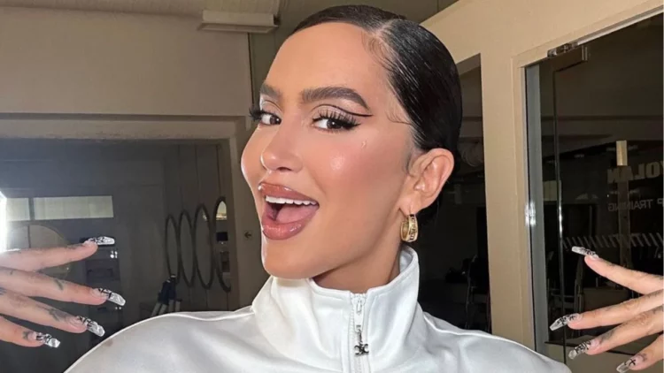 ‘Bye Bye’ flokët e gjata! Ja pamja e re e Dafina Zeqirit