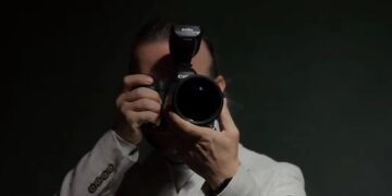 Fotografi i njohur, banori i ri i shtëpisë së “Big Brother VIP”