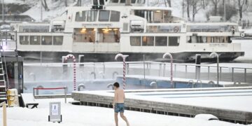 Termometri shënon -40 gradë në Suedi dhe Finlandë, mbyllen shkollat