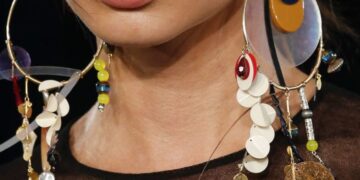 4 tendencat e modës që nuk do t’i shohim më këtë vit!