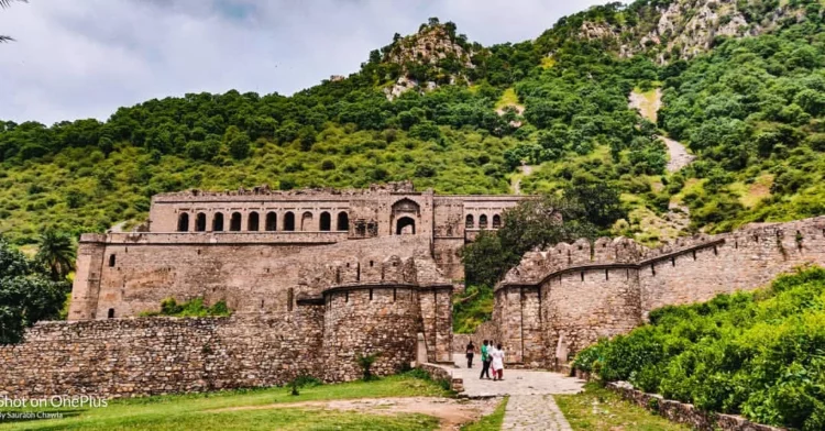 Historia e frikshme e Bhangarh Fort, Rajasthan, Indi