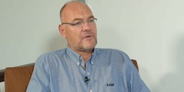 Auron Tare i revoltuar me patriotët shqiptarë: S’e meritojmë Skënderbeun