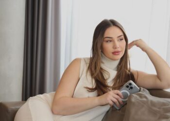 Çfarë po ndodh?! Kiara Tito heq unazën e martesës