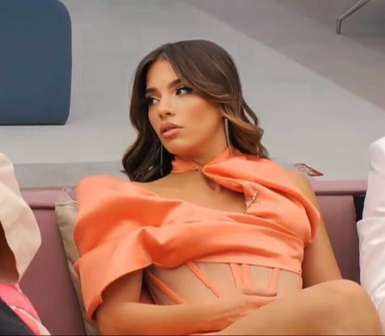 ‘Je si radio që ndizet në mëngjes’, debate mes Shqipes dhe Blerandos