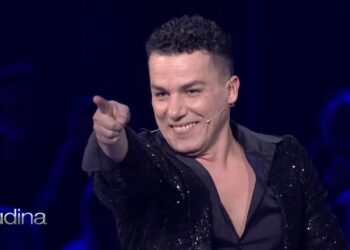 Ledjona i kërkon të kërcejë, Albi Nako i jep përgjigjen epike