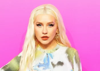 Christina Aguilera tregon sekretin, si arriti të humbasë 40 kg në peshë?