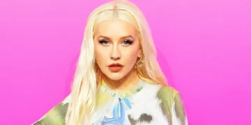 Christina Aguilera tregon sekretin, si arriti të humbasë 40 kg në peshë?