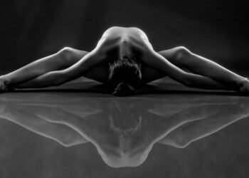 Ja kuptimi nëse shihni në ëndërr sikur jeni lakuriq