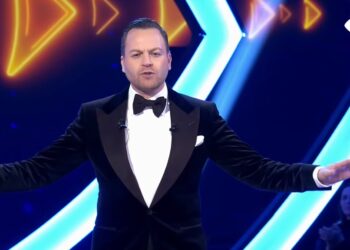 Banori hyn në mënyrën më të pazakontë në ‘BBV3’