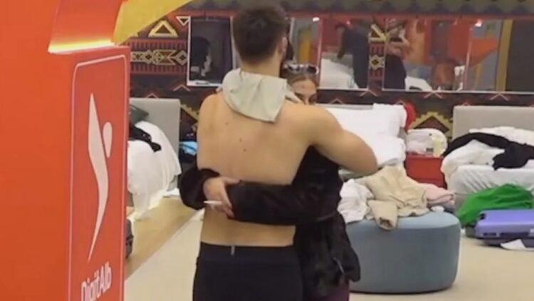 “Çfarë do bëja unë pa ty?”/ Ilnisa shfaqet e afërt me Meritonin