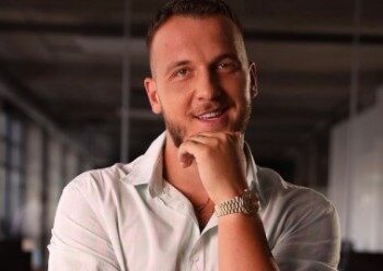 Mozzik largohet nga rrjetet sociale dhe arsyeja është…